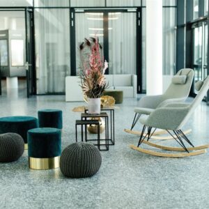 Handgefertigter Strickpouf Pari Steingrau Angebot7