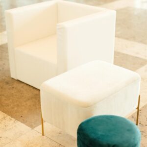 XL Samt Hocker Harper Angebot8